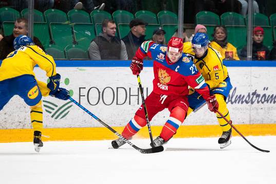 Pavel Tytnev of Russia and Anton Olsson of Sweden