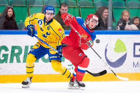 Isak Rosén of Sweden and Alexander Pashin of Russia