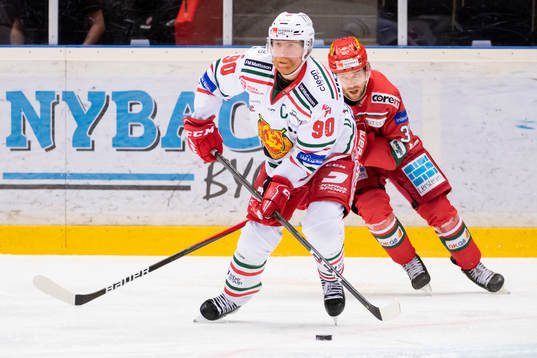 Moras Daniel Ljunggren och Modos Sebastian Ohlsson