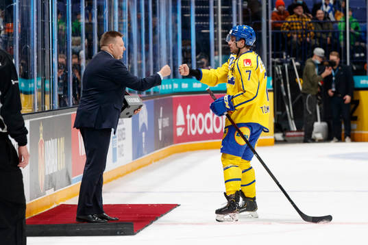 Henrik Tömmernes of Sweden