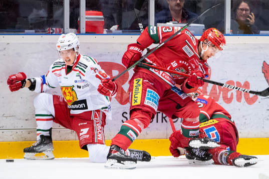 Moras Emil Oksanen och Modos Max Tjernström