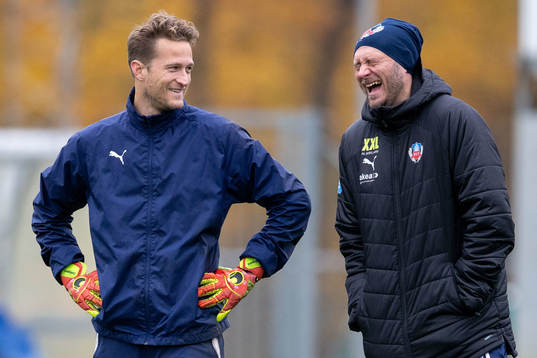 Målvakt Anders Lindegaard och sportchef Andreas Granqvist
