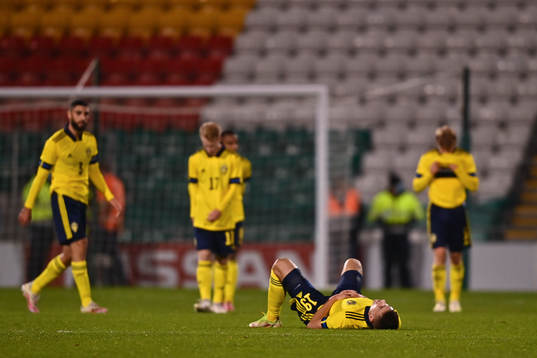 Tim Prica of Sweden looks dejected