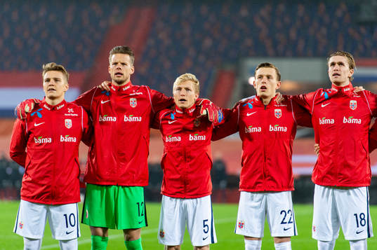 Martin Ødegaard, goalkeeper Ørjan Håskjold Nyland,