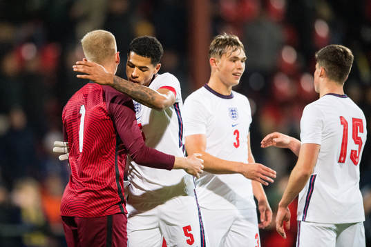 Goalkeeper Matthew Cox and Levi Colwill of England