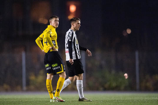 Elfsborgs Jacob Ondrejka och Landskronas Hampus Ferhm