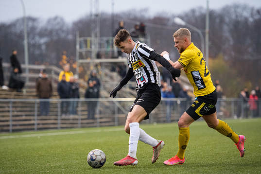 Landskronas Camil Jebara och Elfsborgs Simon Strand