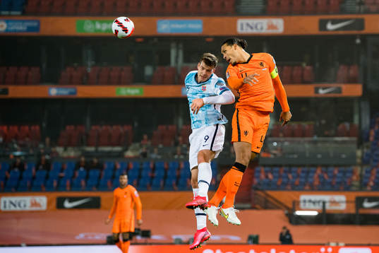 Alexander Sørloth of Norway and Virgil van Dijk of