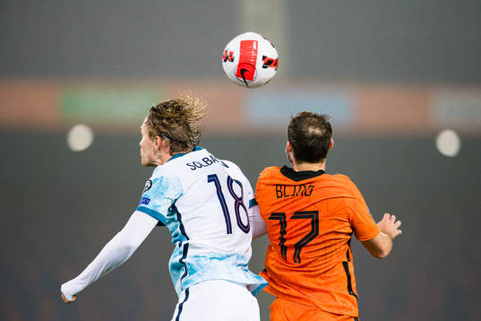 Ola Solbakken of Norway and Daley Blind of Netherlands