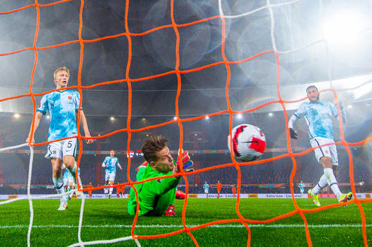 Bläddra bland fler bilder av Football, FIFA World Cup Qualifier, Netherlands - Norway