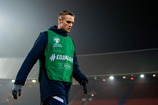 Stian Gregersen of Norway warms up