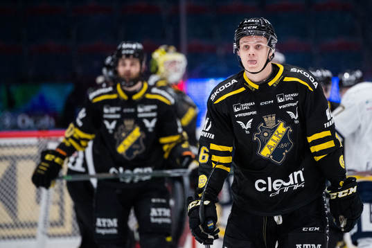 s Henrik Hallberg deppar