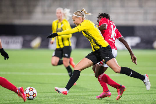 Stine Larsen of Häcken