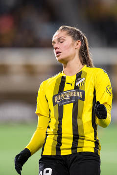 Mille Gejl Jensen of Häcken looks dejected