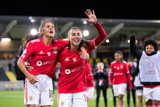 Francisca Nazareth and Catarina Amado of Benfica celebrate