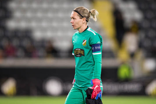 Goalkeeper Jennifer Falk of Häcken looks dejected