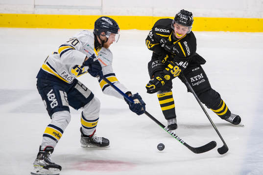 s Marcus Davidsson och AIK:s Sebastian Falk