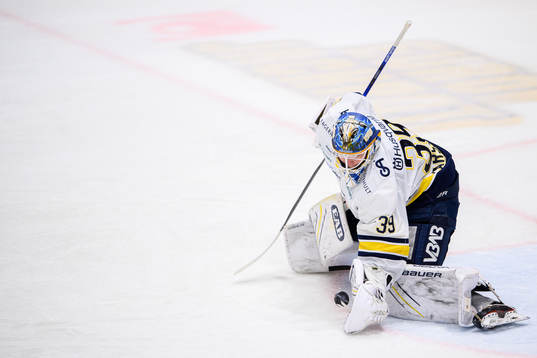 s målvakt Filip Larsson