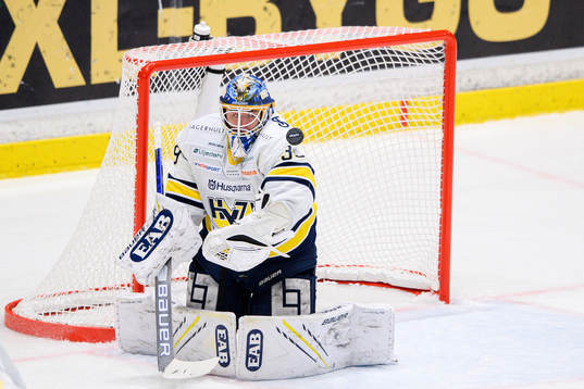 s målvakt Filip Larsson