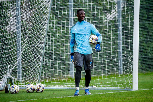 Målvakt Ismael Diawara