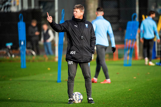 Huvudtränare Jon Dahl Tomasson