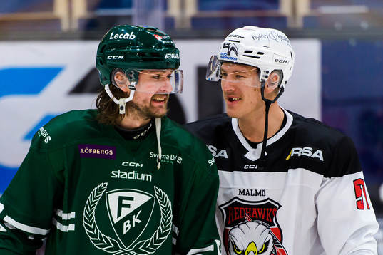 Färjestads Linus Johansson och Malmö Redhawks Emil