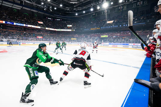 Färjestads Joakim Nygård och Malmö Redhawks Johan