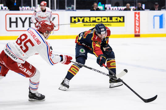Timrås Filip Westerlund och Djurgårdens Ludvig Rensfeldt