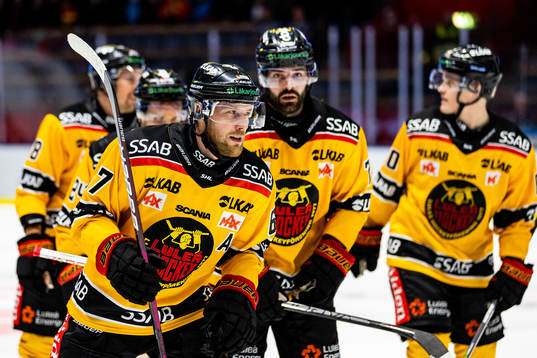 Luleås Linus Omark jublar