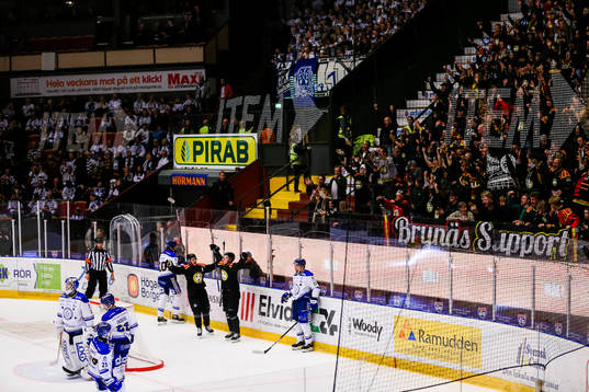 Brynäs Noel Gunler jublar