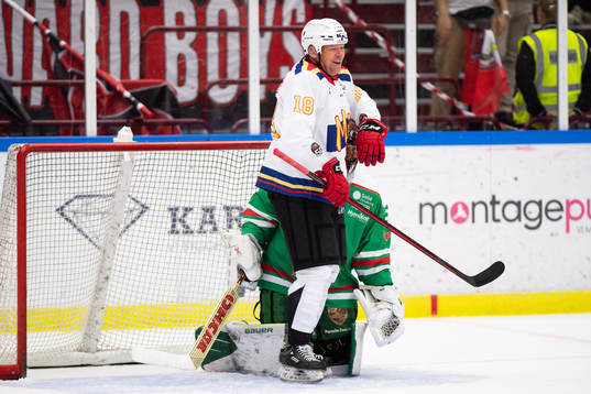 Malmö Redhawks Partik Sylvegård och Rögle  målvakt