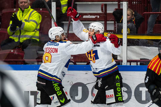 Malmö Redhawks Lance Bouma jublar