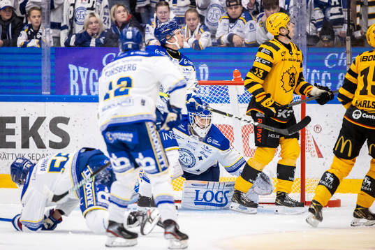 Leksands målvakt Kasimir Kaskisuo och Skellefteås Stefan