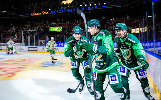 Färjestads Victor Ejdsell, Joel Nyström och Linus