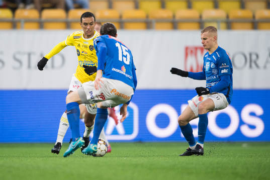 Falkenbergs Oliver Hintsa och Norrbys Viktor Bergh