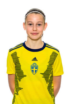 Elsa Pelgander i F15-landslaget