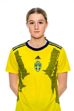 Alexandra Larsson i F15-landslaget