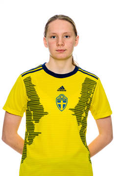 Amelia Hallberg i F15-landslaget