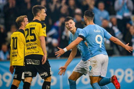 Antonio Colak och Anel Ahmedhodzic jublar