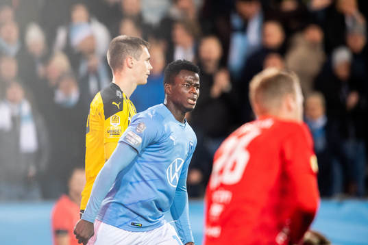 Malmö FFs Malik Abubakari jublar