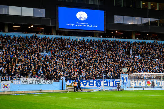 Storbildskärmen visar Bengt Madsen Stadion