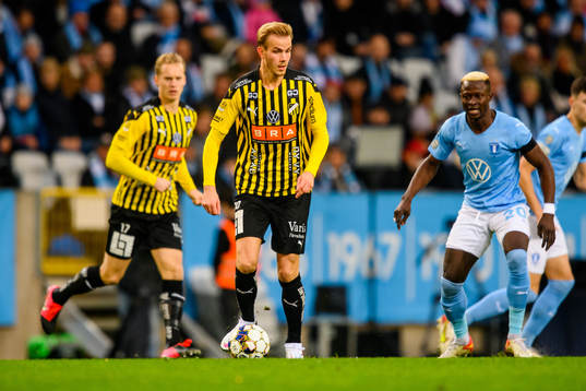 Häckens Jasse Tuominen och Malmö FFs Bonke Innocent