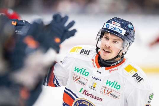Växjös Emil Forslund jublar