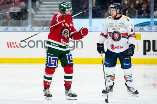 Frölundas Christian Folin jublar