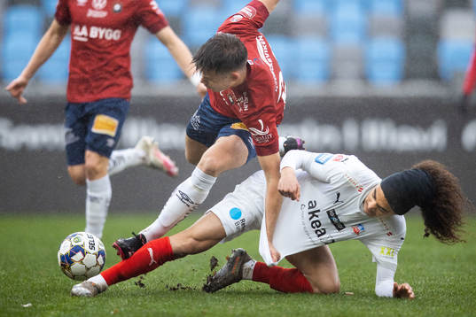Örgrytes Eric Nohlgren och Helsingborgs Adam Kaied