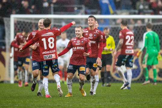 Örgrytes spelare jublar