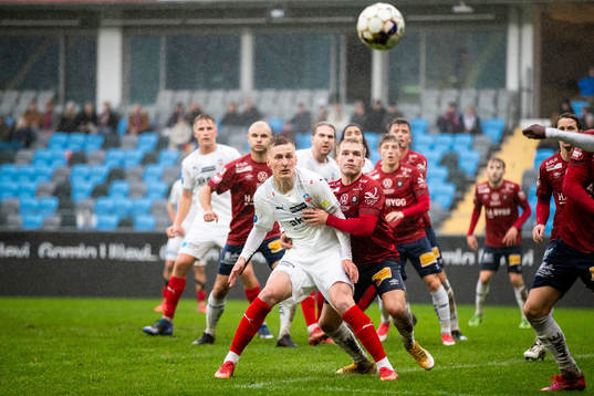 Helsingborgs Rasmus Karjalainen och Örgrytes Hampus