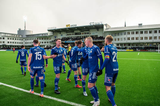 Sundsvalls spelare jublar