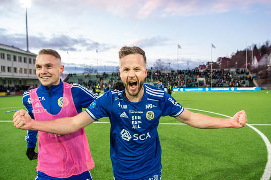 Sundsvalls Robert Lundström jublar