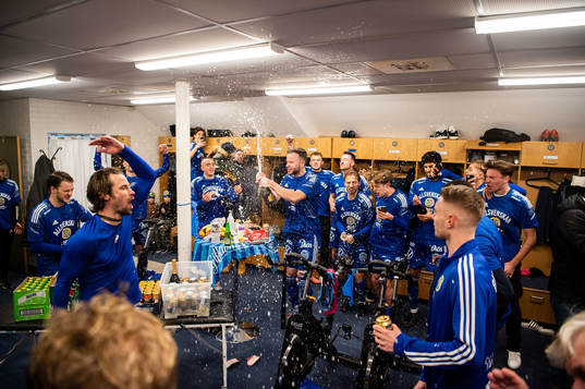 Sundsvalls spelare jublar